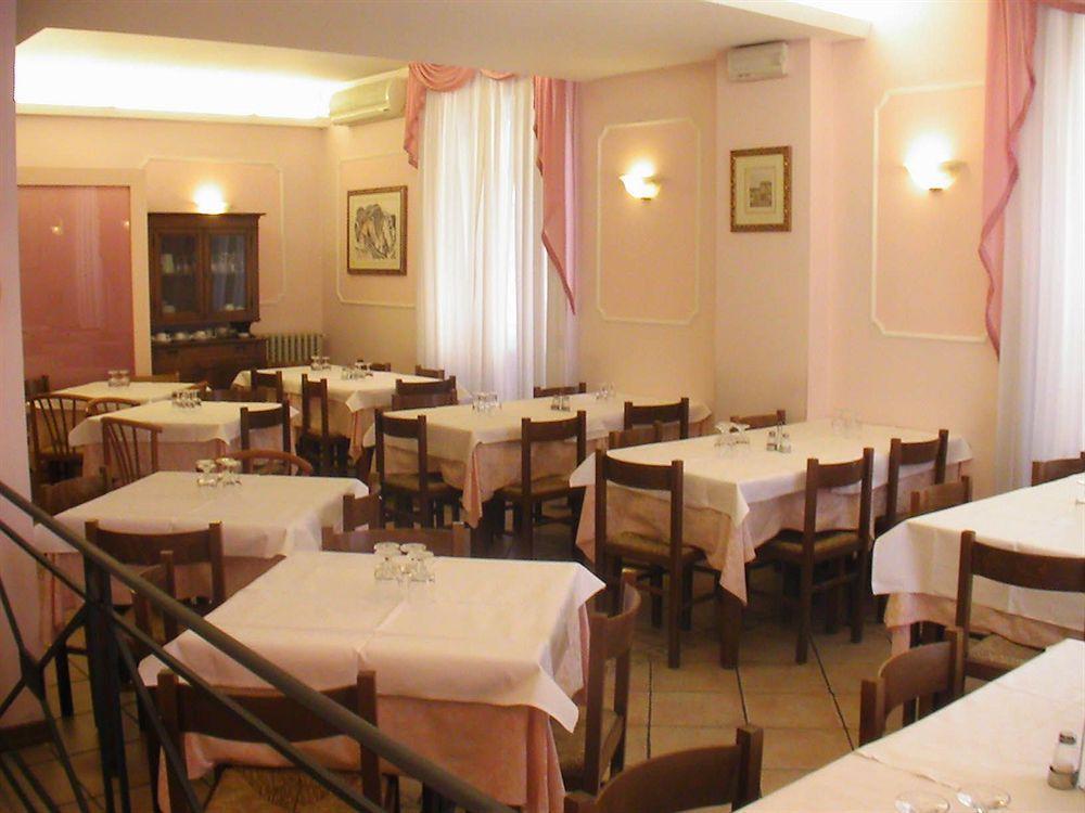 Hotel Venezia Montecatini Terme Exteriör bild