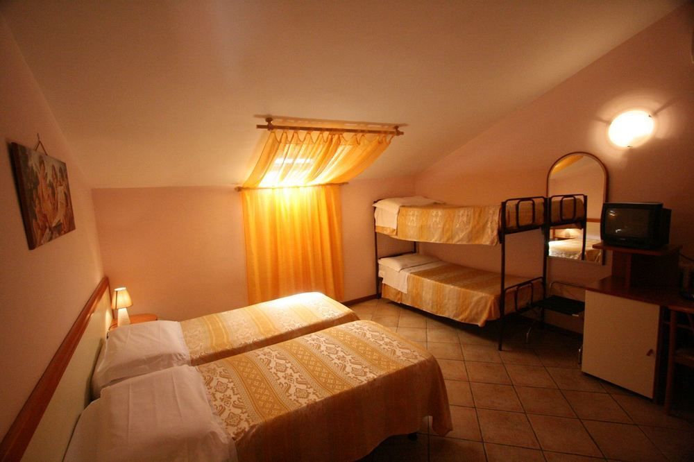 Hotel Venezia Montecatini Terme Exteriör bild